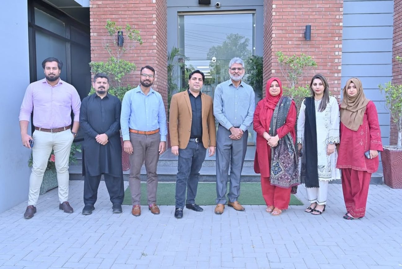 University of Essex Delegation Visits BIC Faislabad Campus